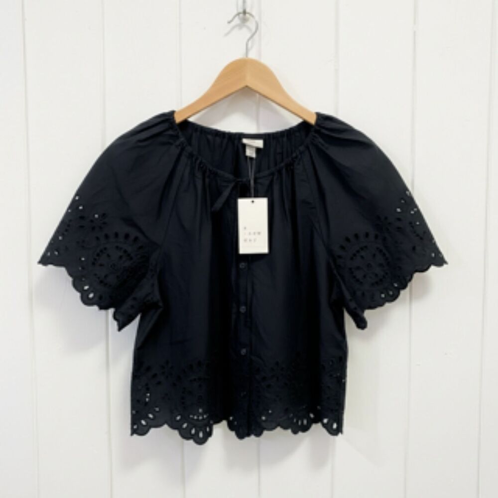 A New Day Black Eyelet Lace Short Puff Sleeve Blouse Top NWT Size S